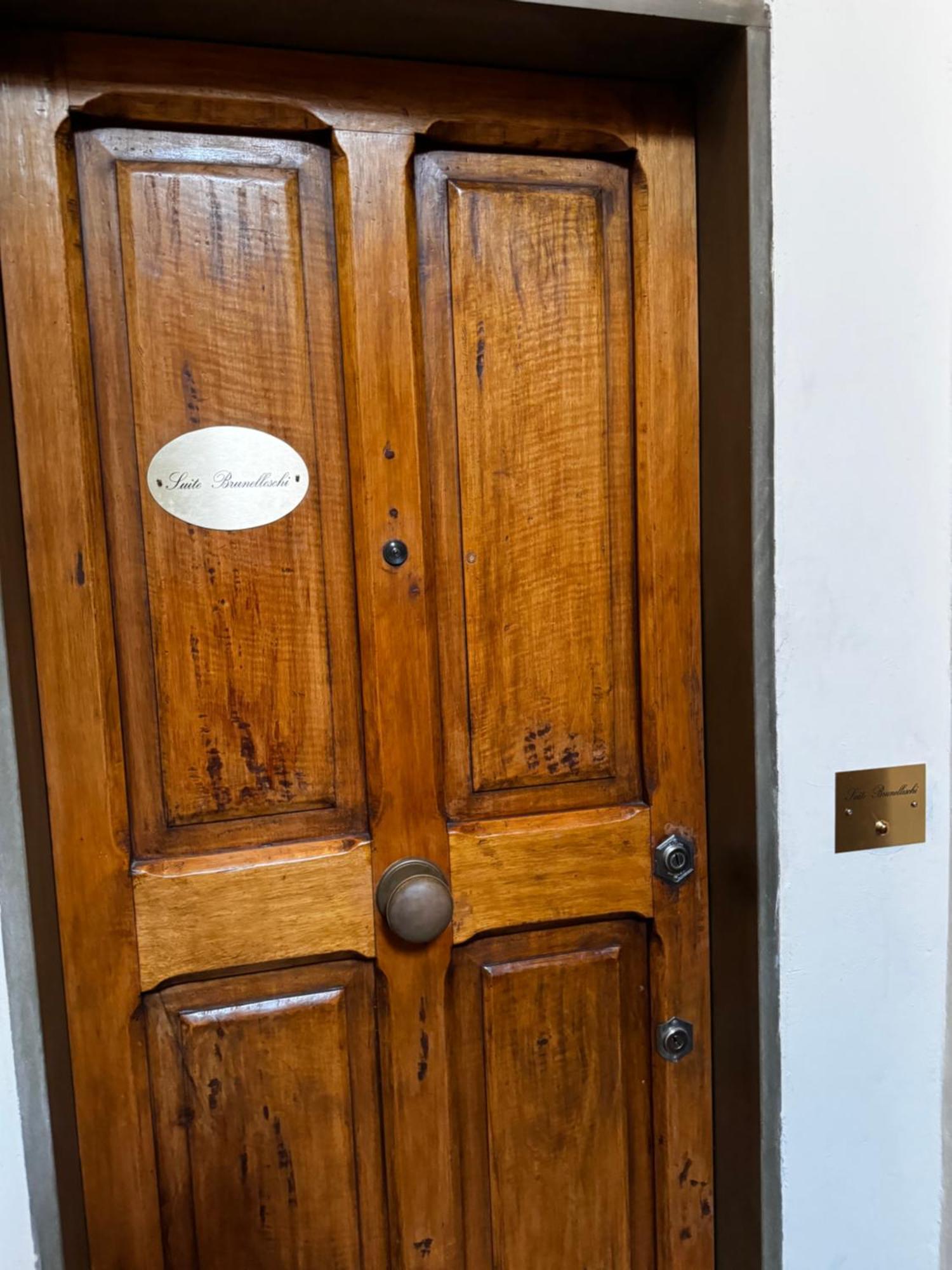 Suite Brunelleschi Florence - 14Th Century Suite Just 120 Steps From Cathedral - Intero Appartamento Exteriér fotografie